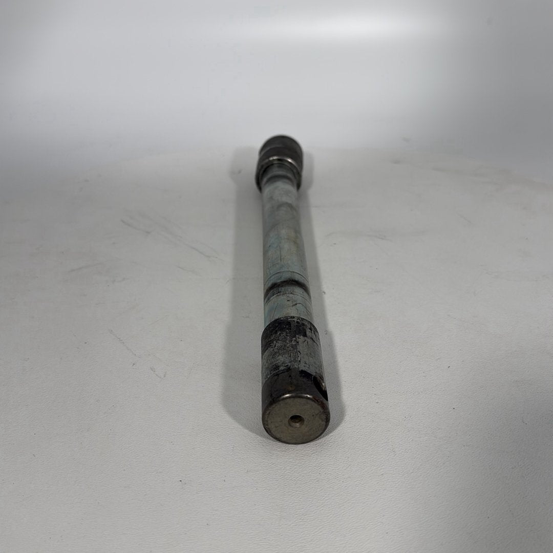1999 - 2006 Harley-Davidson Touring Electra Glide Classic Front Wheel Axle Bolt Shaft 43364-00