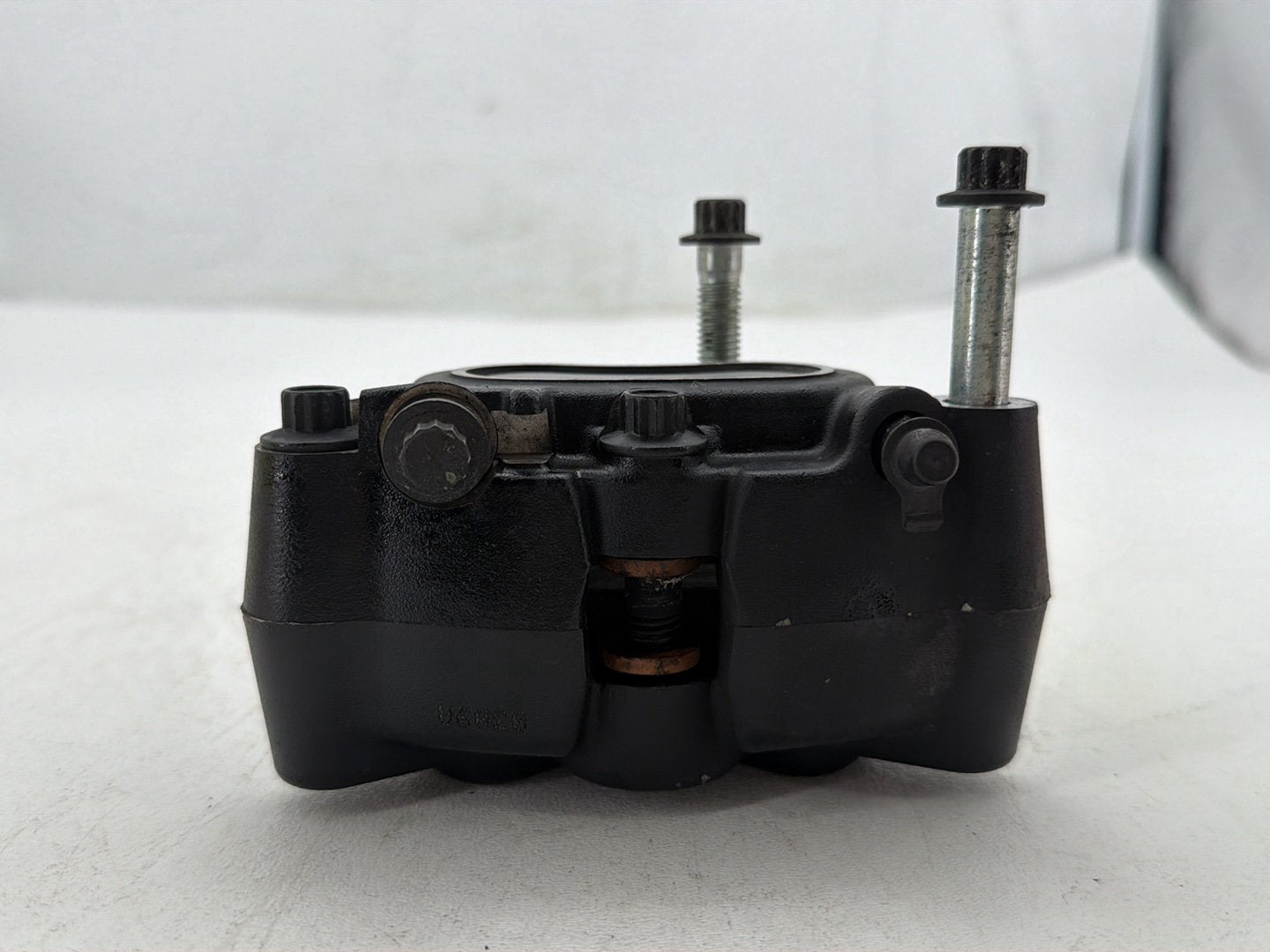 2009 Harley Dyna Street Bob FXDB OEM Front Left 1 Brake Caliper
