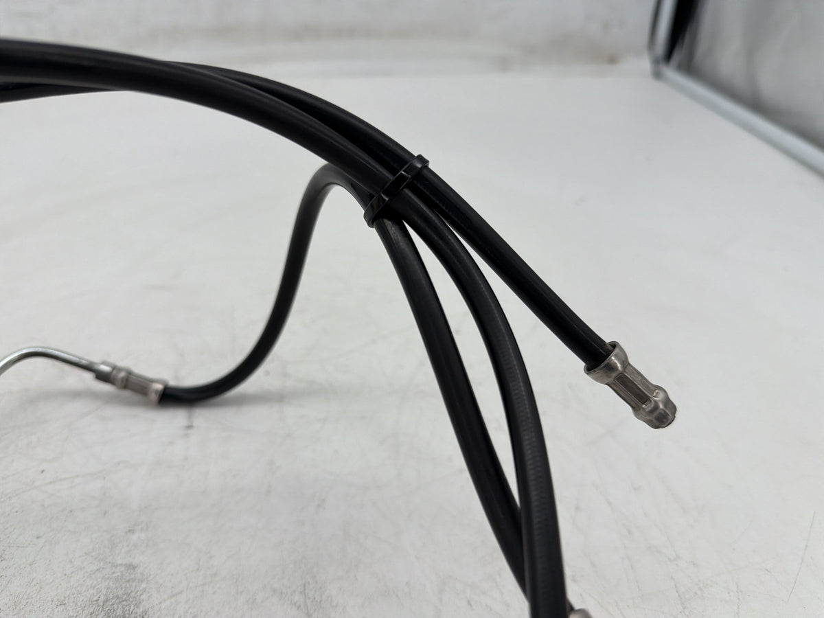 2012 Harley Street Glide Touring FLHX OEM Front Brake Hose Line Pipe NON-abs