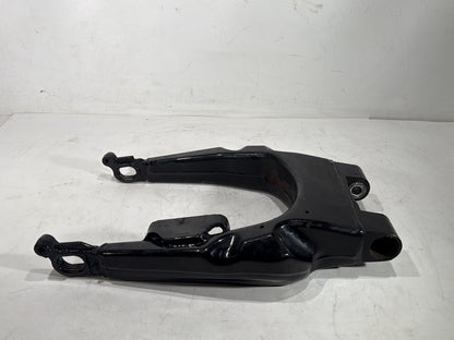 2013 Harley Electra Glide Touring Ultra FLHTCUI OEM Rear Fork Swingarm Swing Arm