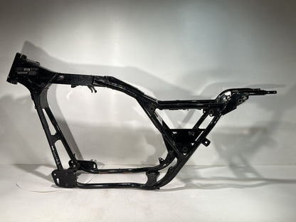 1999 - 2006 Harley-Davidson Touring Electra Glide Body Main Frame Chassis CLN CLR 	47900-02A