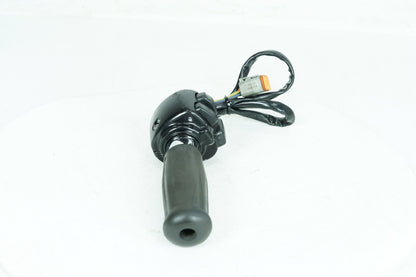 2004 - 2013 Harley-Davidson Sportster Custom Left Turn Signal Headlight Switches Controls 71682-06A