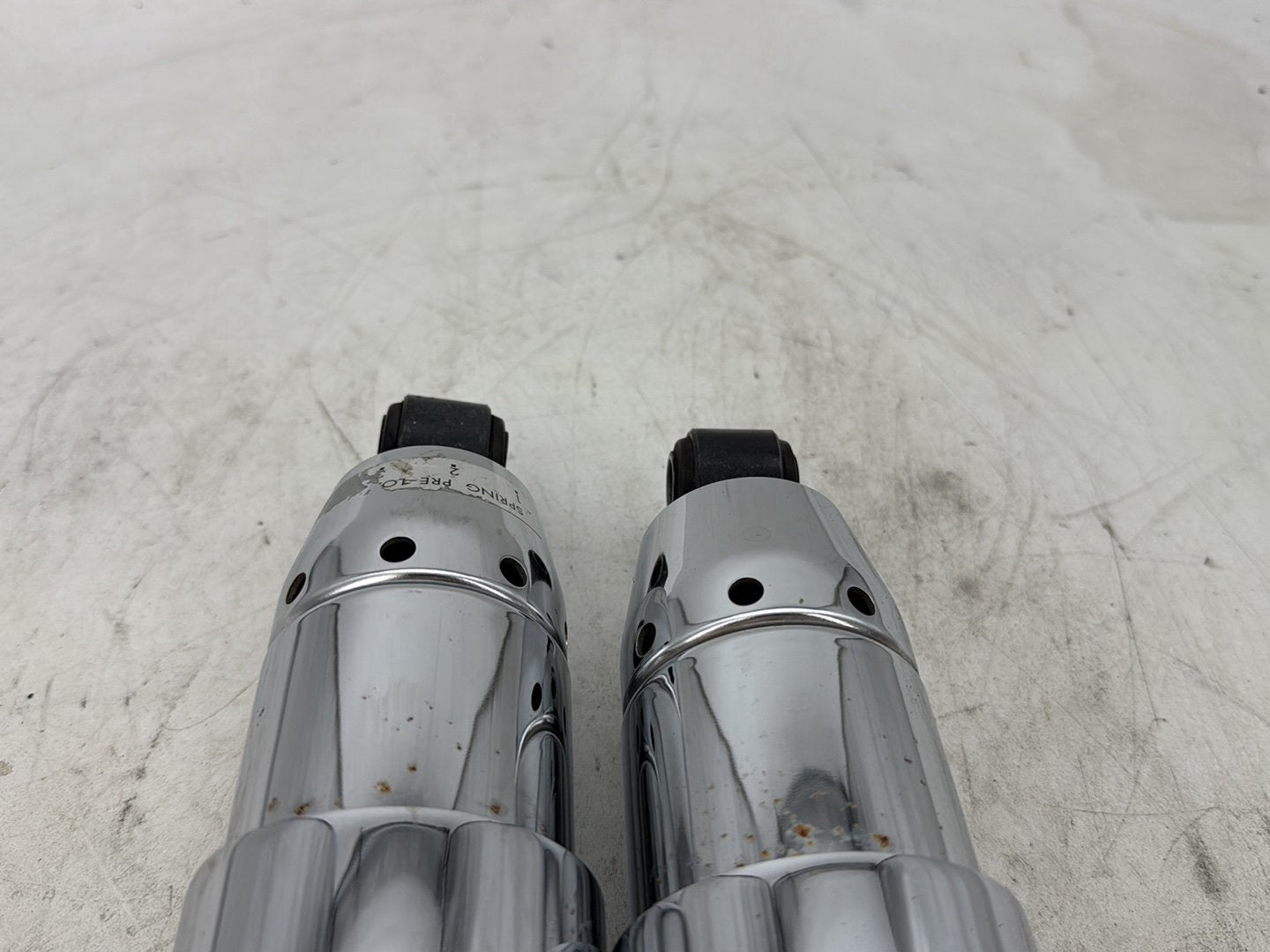 2012 Harley Dyna FXDF Fat Bob OEM Rear Left Right Shock Absorbers