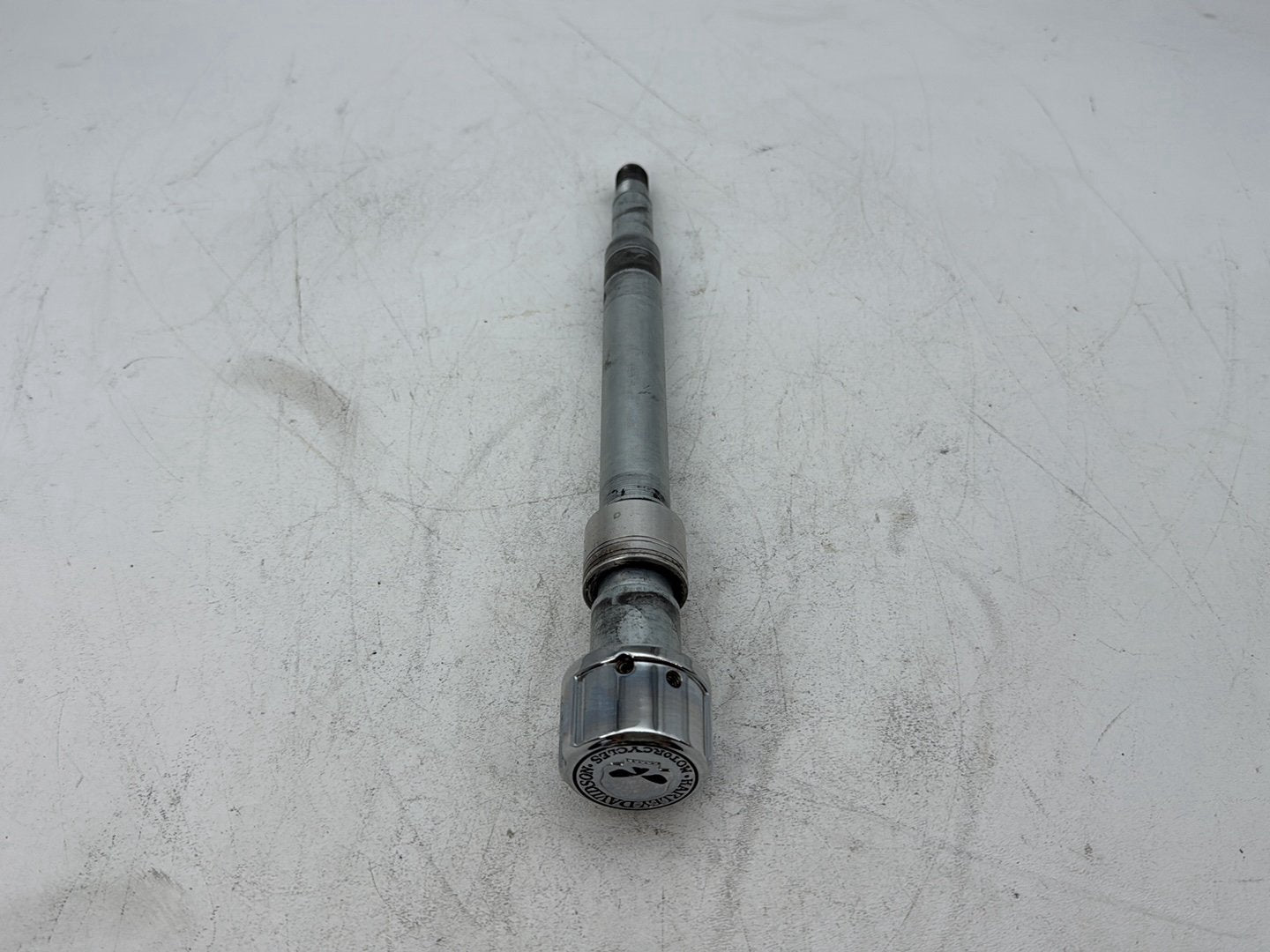 2017 Harley Road Glide Touring FLTRXS OEM Front Wheel Axle Bolt Shaft 41547-07A
