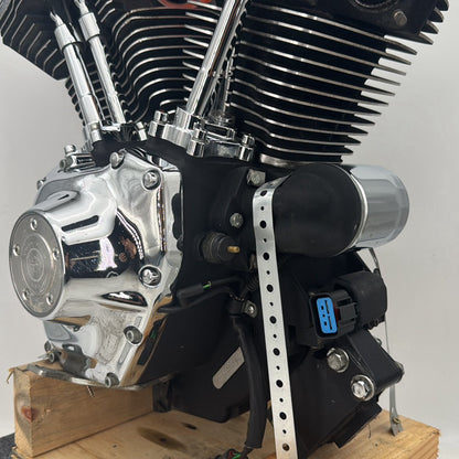 1999 - 2006 Harley-Davidson Dyna Wide Glide CARB Twin Cam 88 Engine Motor 16165-99