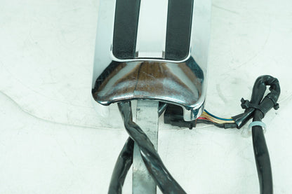 2007 - 2011 Harley-Davidson Touring Electra Glide Ultra Fuel Gas Tank Dash Console NOKey 61270-08