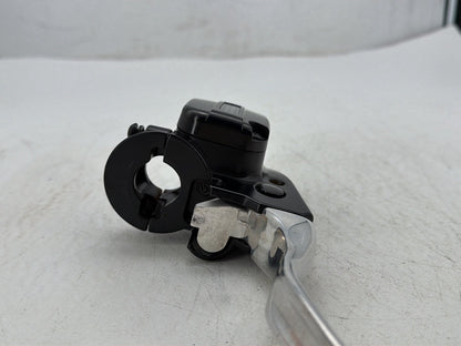 13 Harley Street Glide Touring FLHX OEM Front Right Brake Lever Master Cylinder