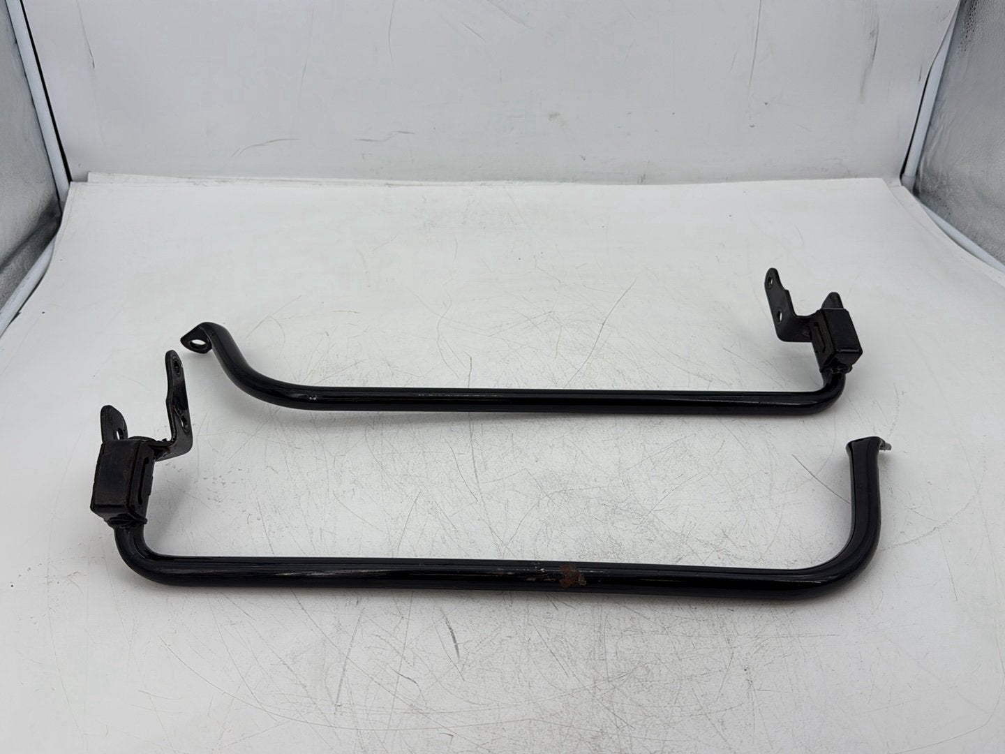 2014 Harley Street Glide Touring OEM Rear Left Right Saddlebag Guard Rails Bar