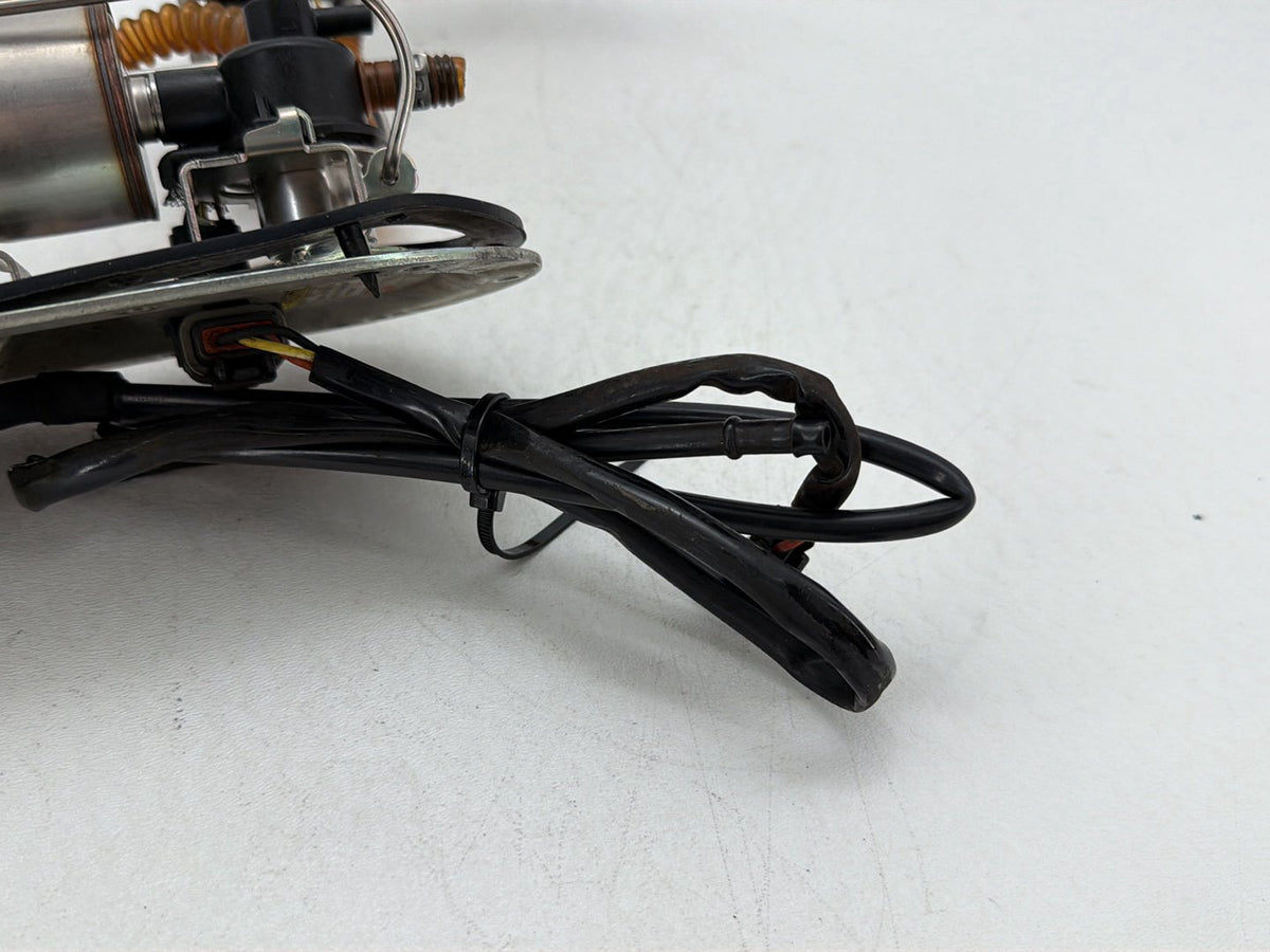05 Harley Electra Glide Touring Ultra OEM Fuel Pump Gas Gasoline Petrol Sending
