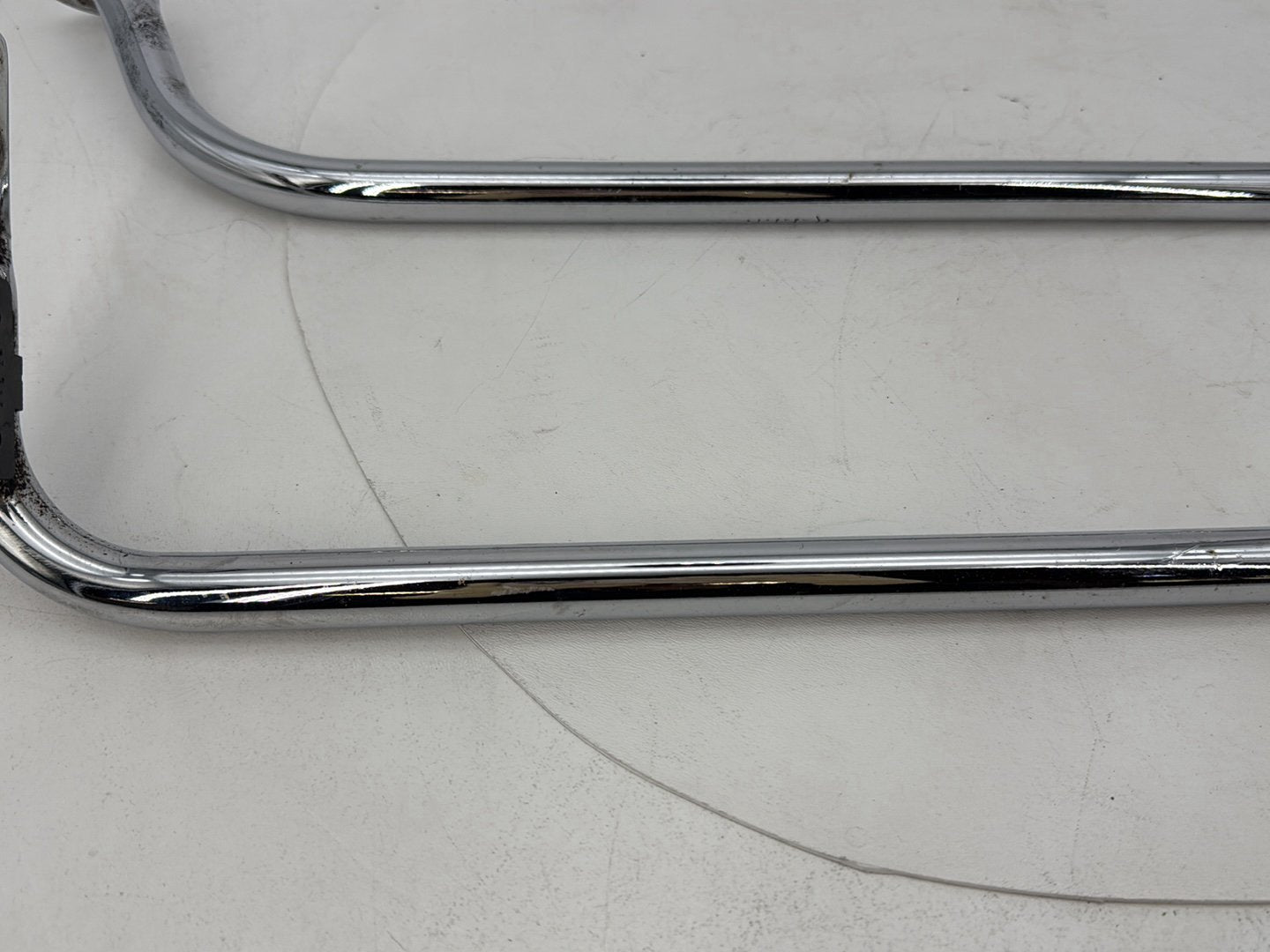 1999 - 2006 Harley-Davidson Touring Electra Glide Rear Left Right Saddlebag Guard Rails Bar 49194-85