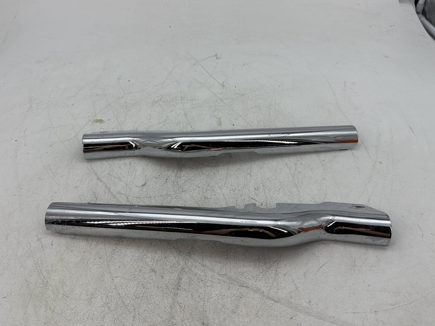 1996 Harley Electra Glide Touring FLHT OEM Rear Left Right Fender Struts Bracket