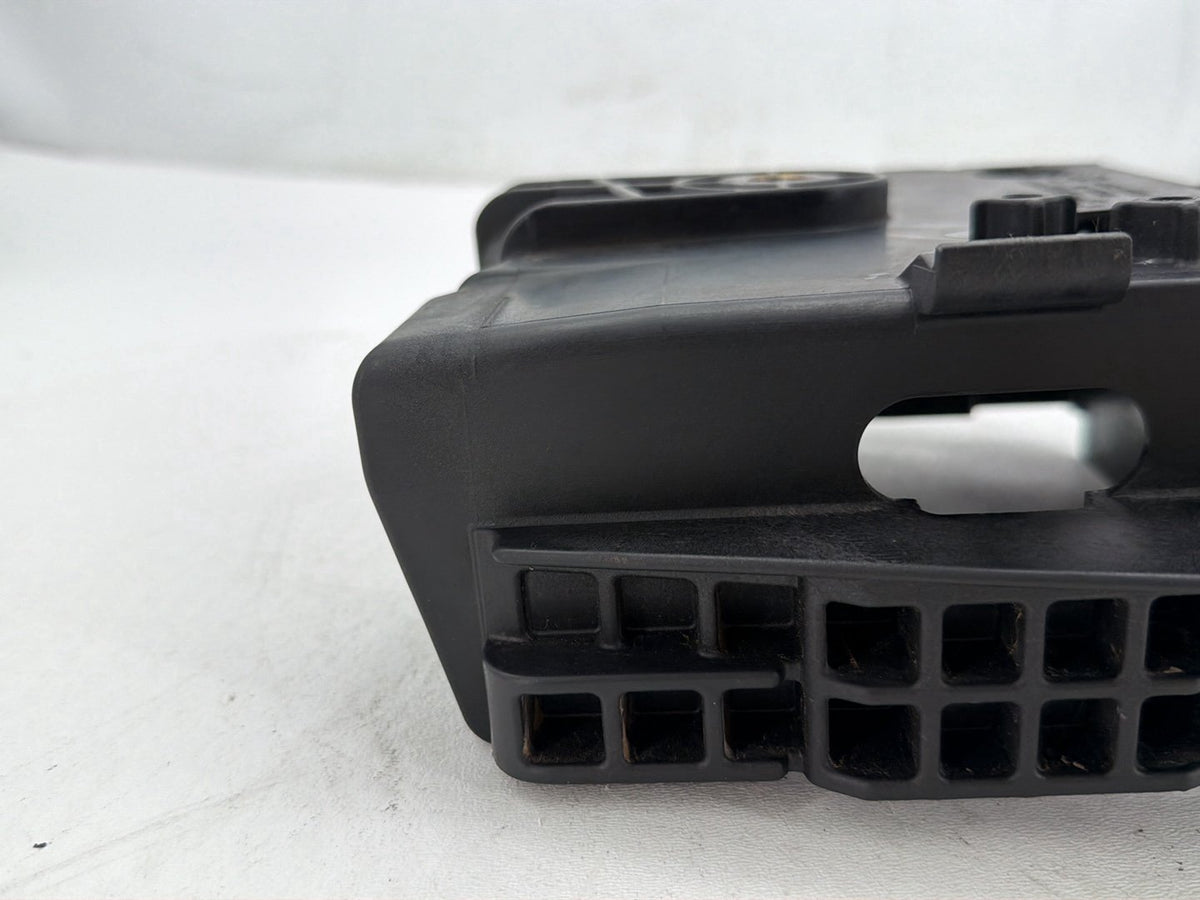2007 Harley Dyna Street Bob FXDBI OEM Battery Tray Bracket Holder Carrier