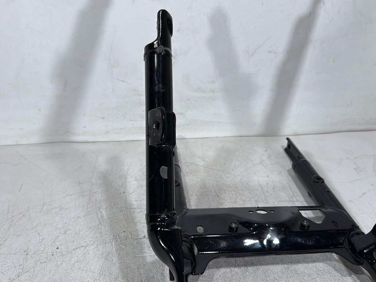 2018 Harley Road Glide Touring FLTRXS OEM Rear Back Sub Frame Rail Bar 48079-09BHP
