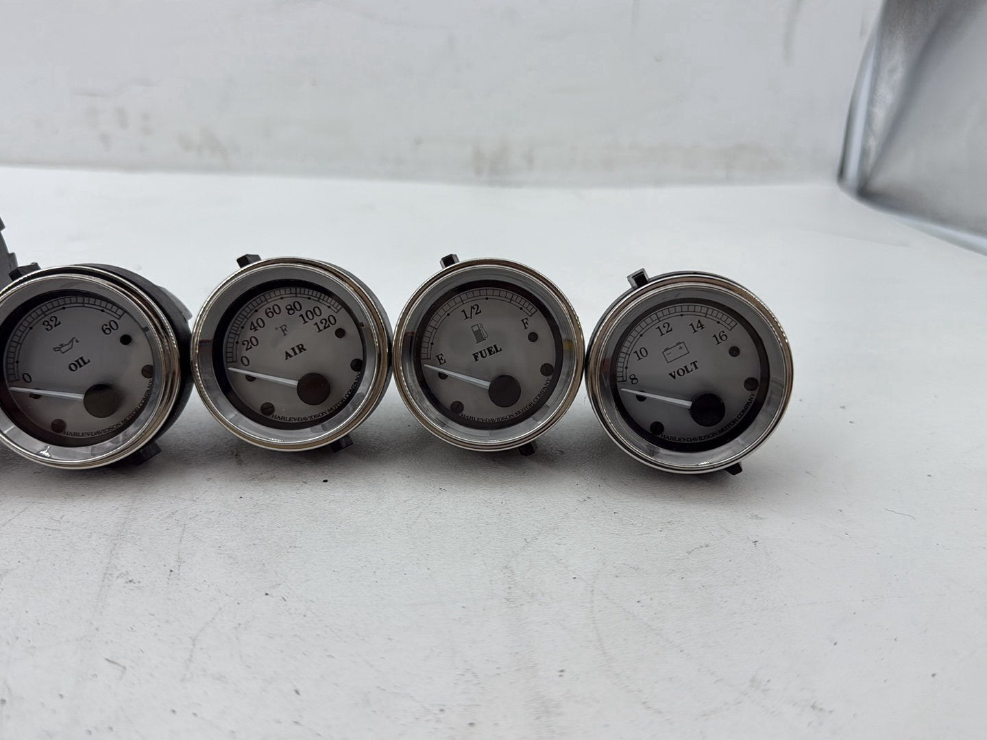 2013 Harley Street Glide Touring FLHX OEM Air Oil Volt Fuel Tacho Speedo Gauges
