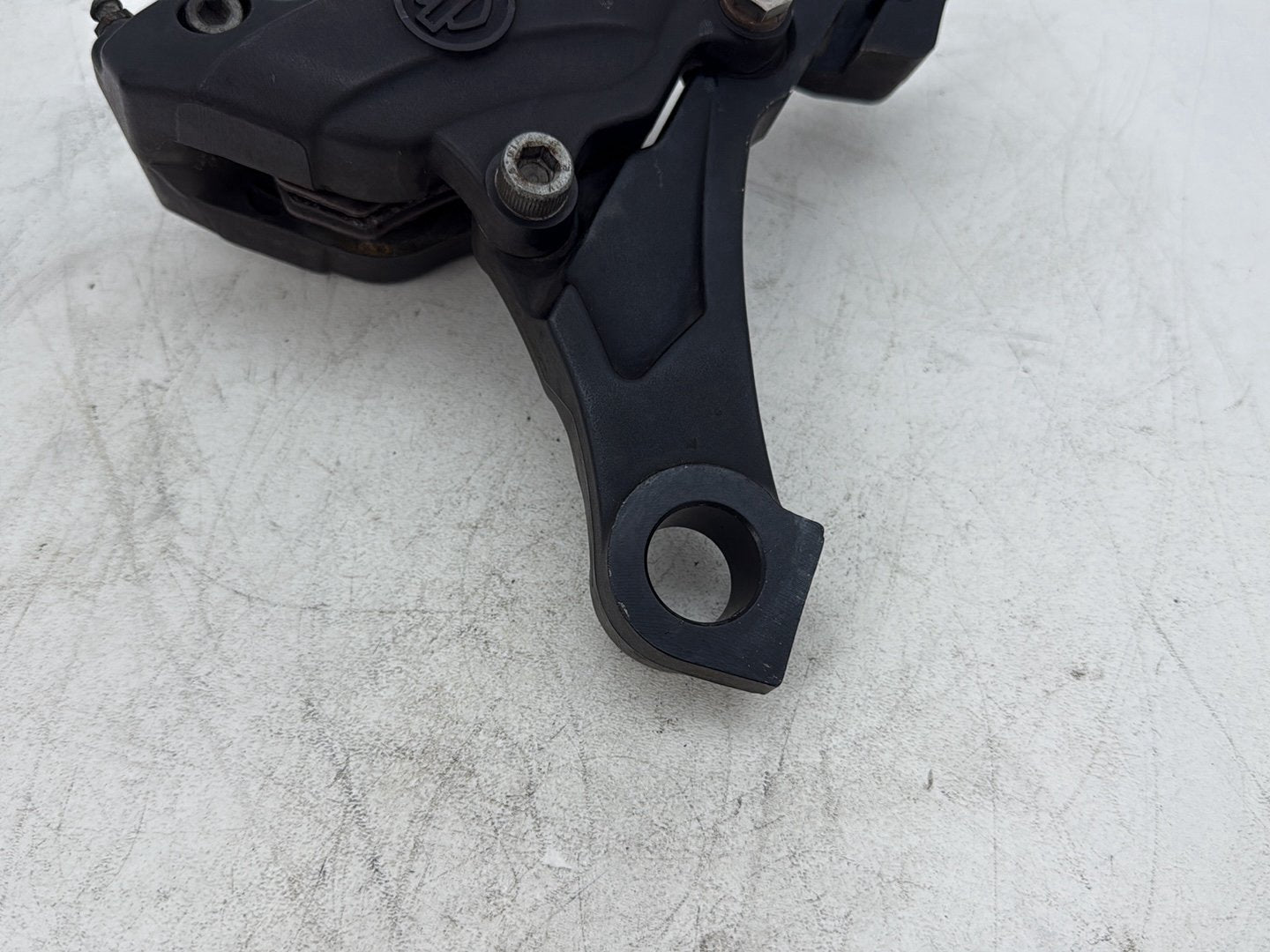2018 Harley Electra Glide Touring Ultra FLHTCU OEM Rear Back Brake Caliper w/ Bracket