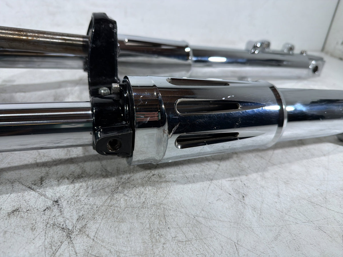 10 Harley Street Glide Touring OEM Front Triple Tree Set LH RH Fork Legs Sliders