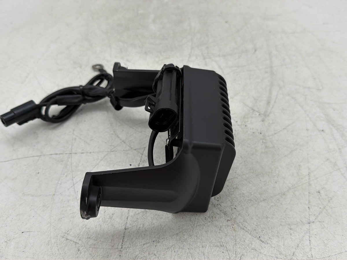 2005 Harley Road King Touring Police OEM Voltage Regulator Rectifier