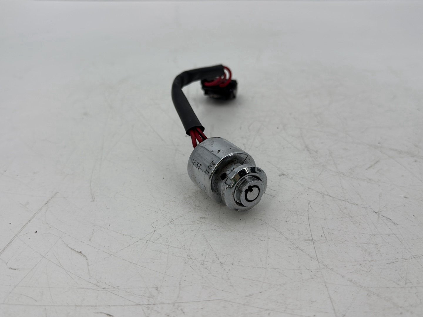 2002 Harley Dyna FXD Super Glide OEM Ignition Switch Cylinder Barrel Lockset NOKey