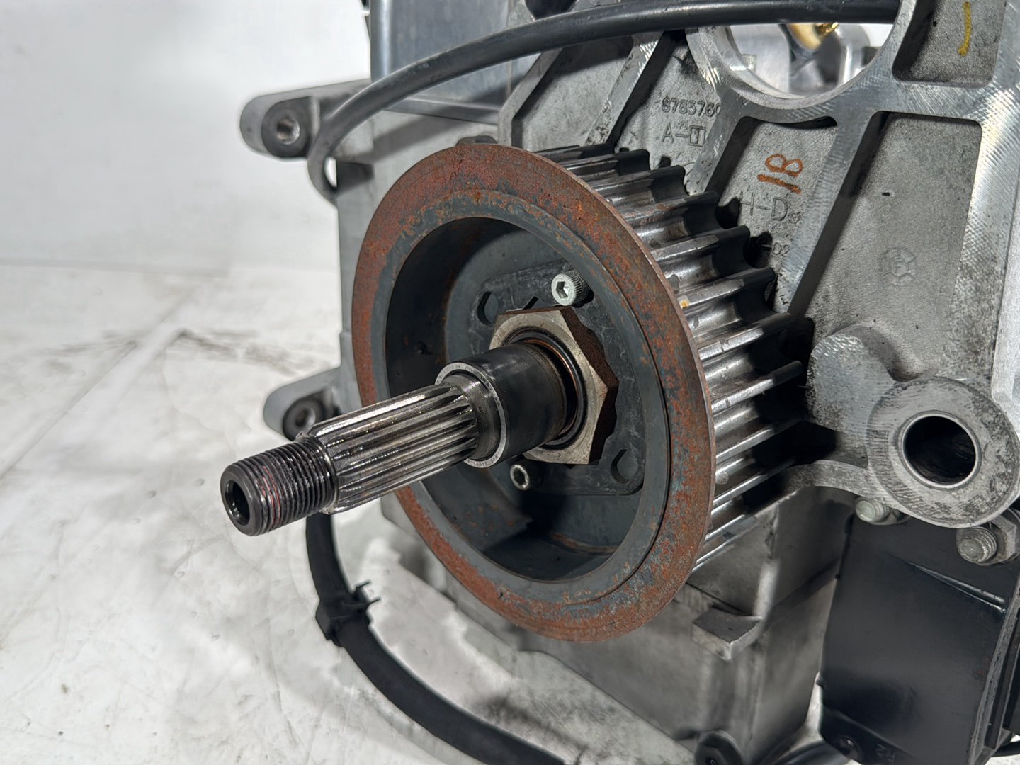 2004 Harley Dyna Super Glide FXDI OEM 5 Speed Transmission Gearbox