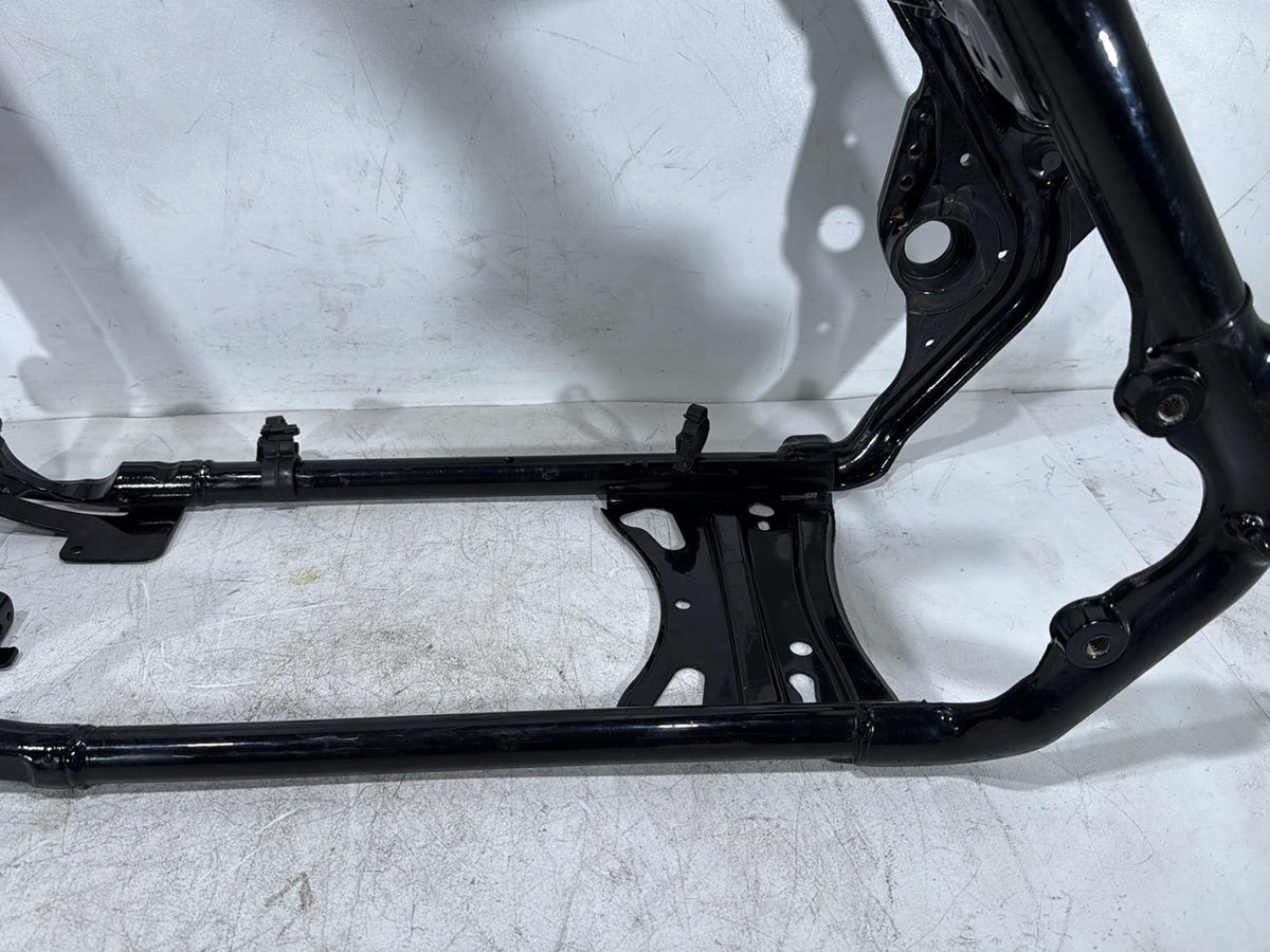 2018 Harley Road Glide Touring FLTRXS OEM Body Main Frame Chassis CLN CLR