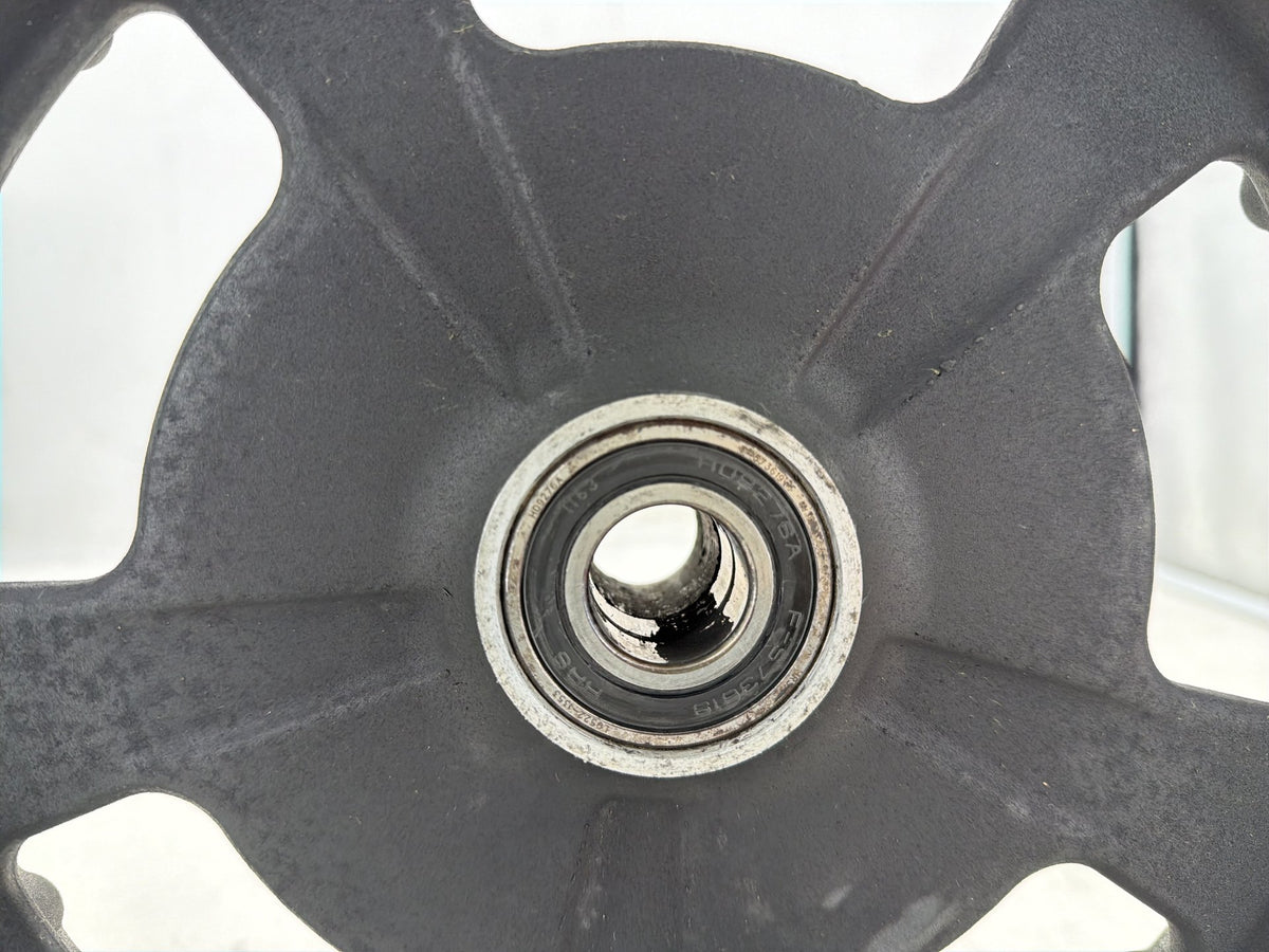 2016 Harley Road Glide Touring FLTRXS OEM Rear Driver Pulley Sprocket 68T 1"