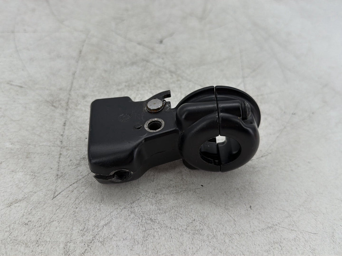 2009 Harley Road Glide Touring FLTR OEM Clutch Hand Lever Clutch Perch 38608-96