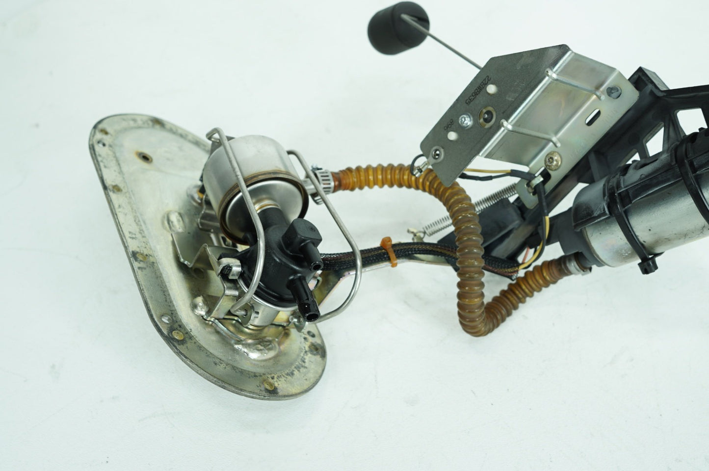 2007 - 2011 Harley-Davidson Touring Road King Classic Fuel Pump Gas Gasoline Petrol Sending 62897-01B
