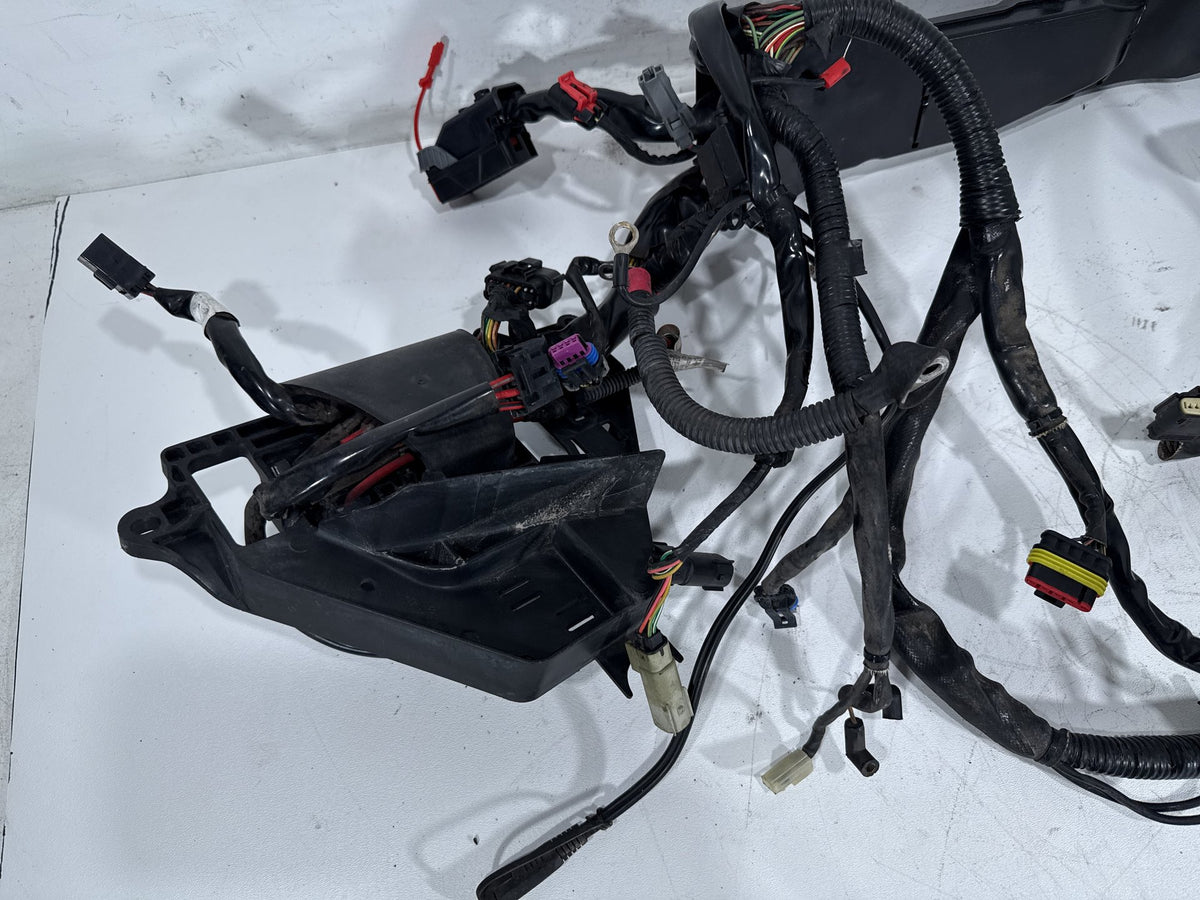 2011 Harley Road King Touring FLHR OEM Main Wire Wiring Harness Loom NON-abs