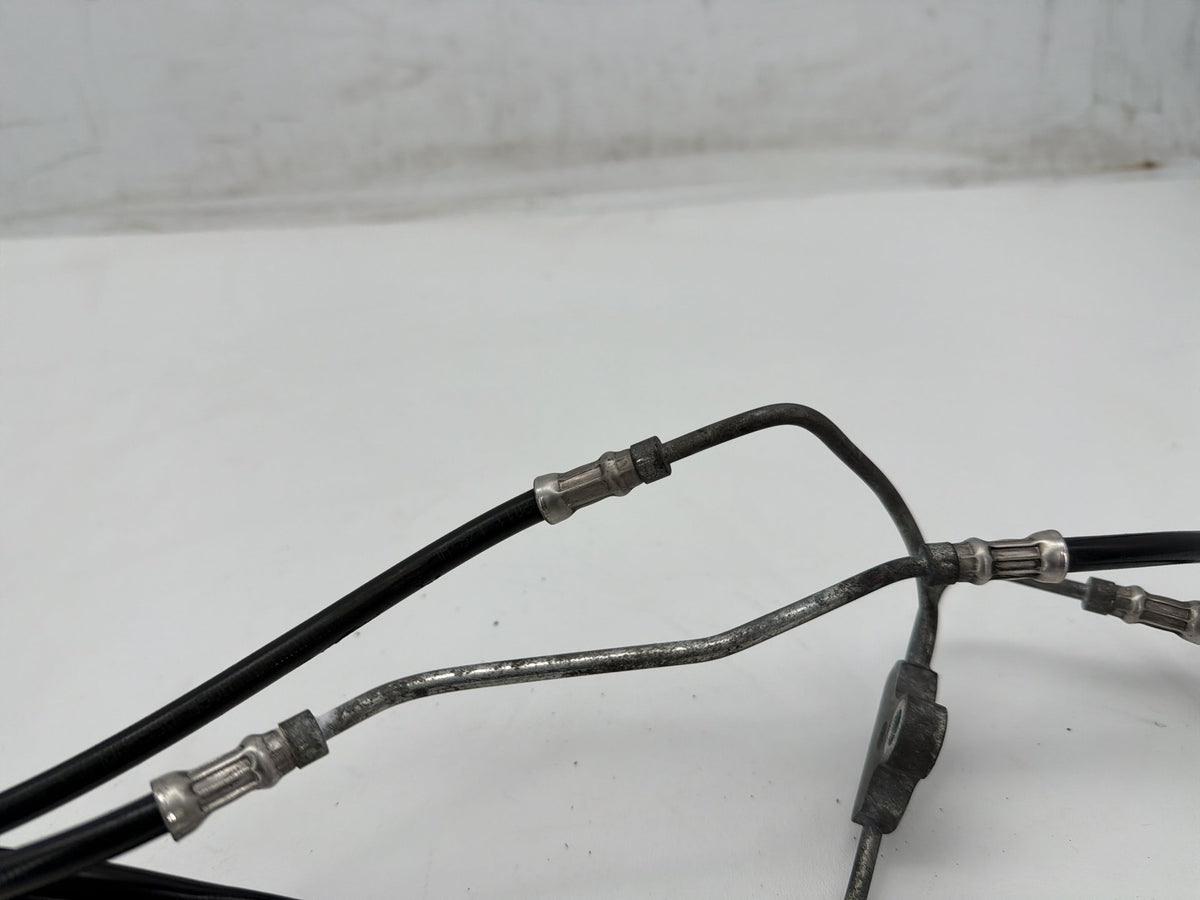 2011 Harley Electra Glide Touring Ultra OEM Front Brake Hose Line Pipe ABS
