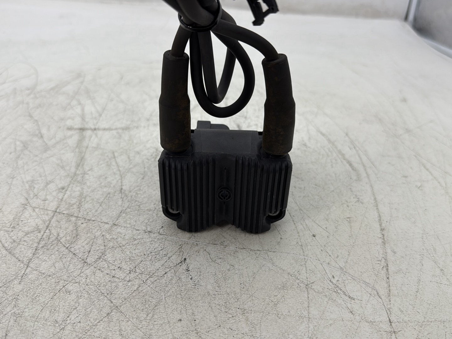 2007 Harley Electra Glide Touring Ultra OEM Ignition Coil Spark Plugs Cable
