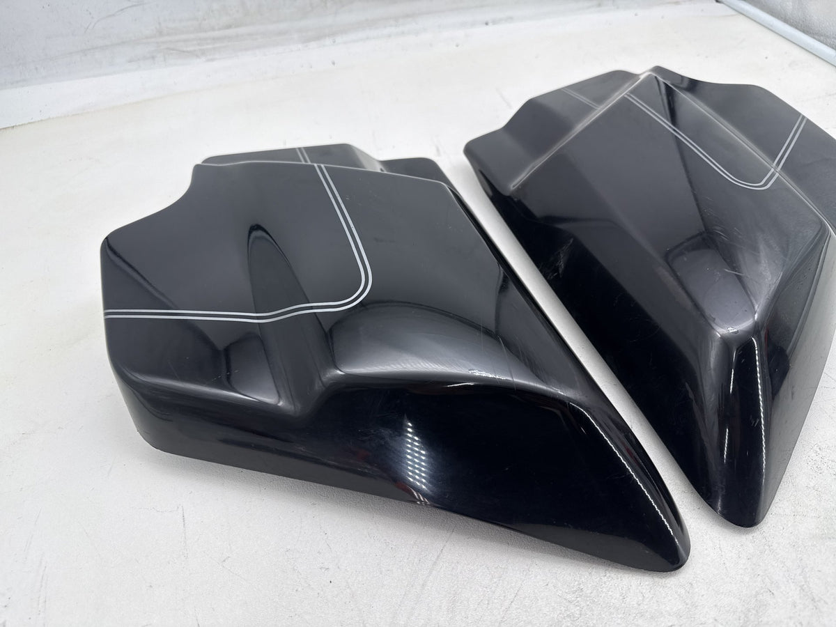 2009 Harley Electra Glide Touring Ultra OEM Left Right Side Fairing Cover