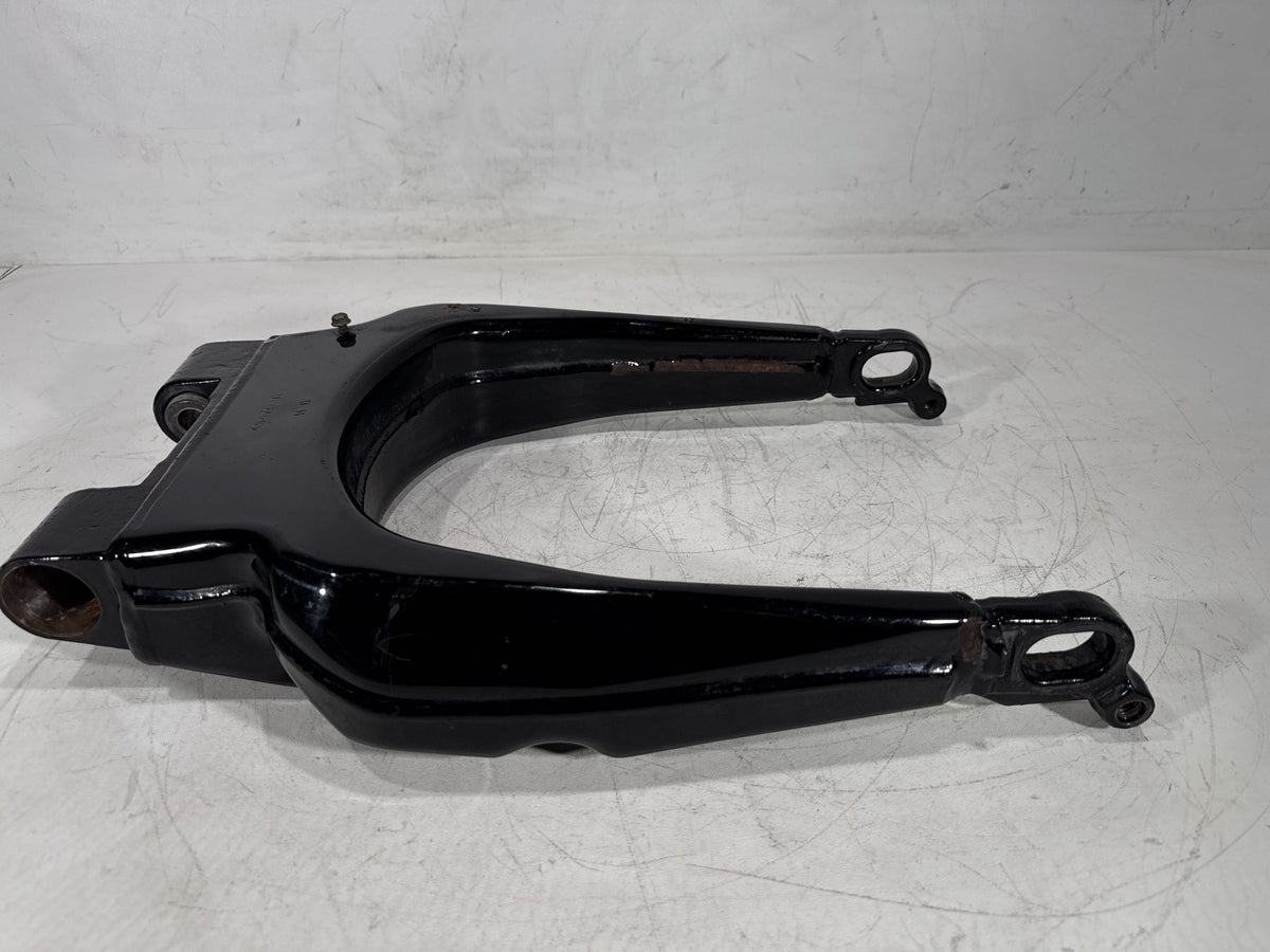 2011 Harley Street Glide Touring FLHX-103 OEM Rear Fork Swingarm Swing Arm