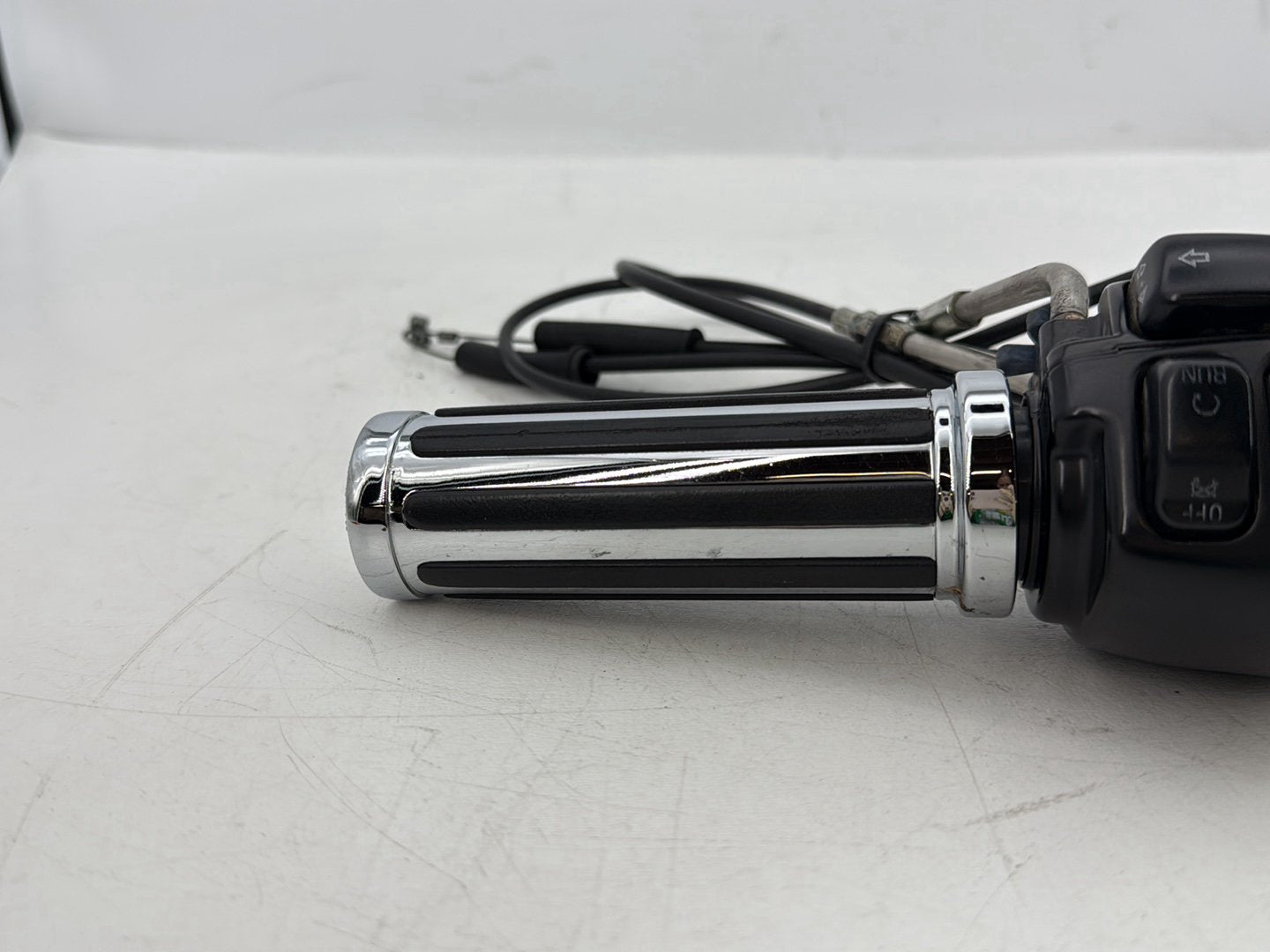 2006 Harley Sportster XL883C 883 Custom OEM Right Engine Start Kill Switches Controls