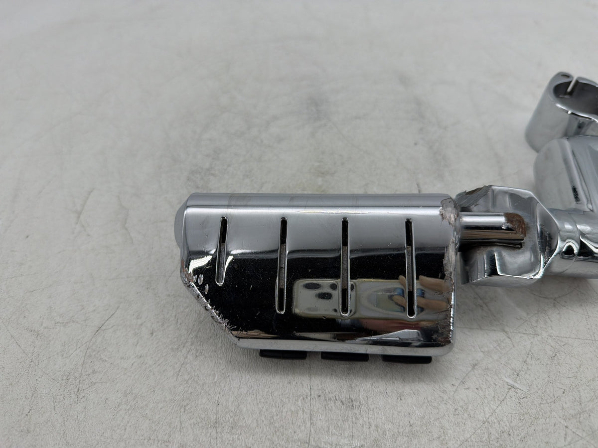 01 Harley Heritage Softail Front Right Left Highway Foot Pegs Kuryakyn 7993