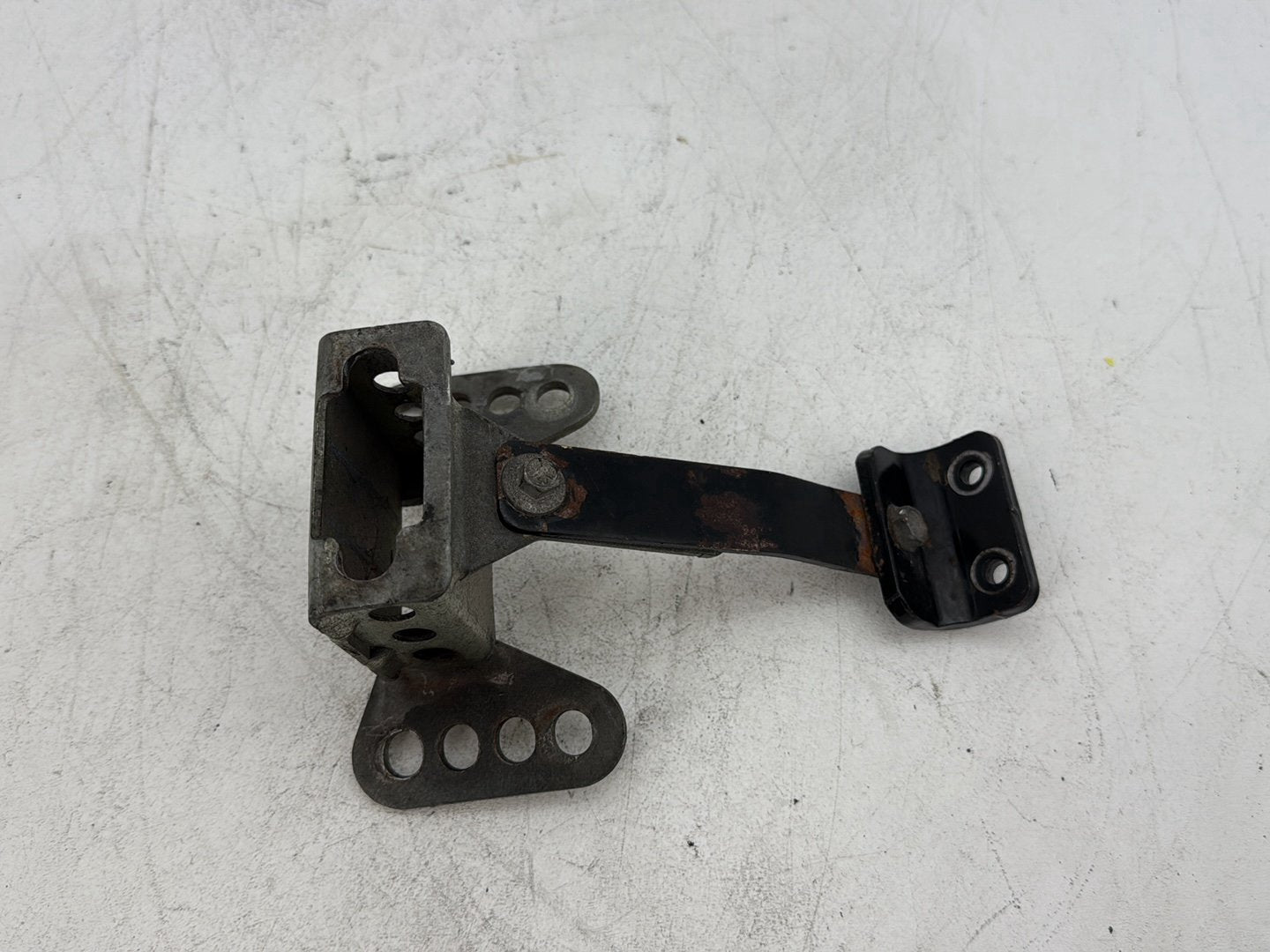 2018 Harley Electra Glide Touring Driver Rider Backrest Bracket Mount 52589-09A