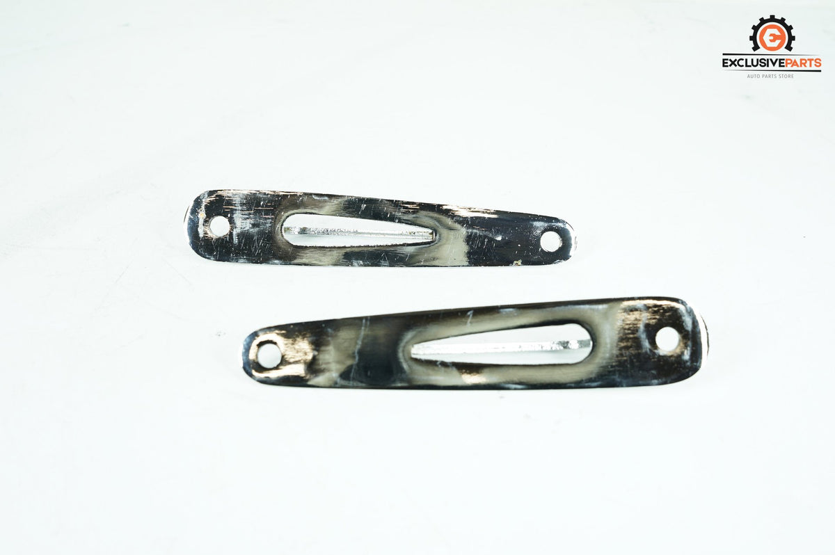 2010 Harley-Davidson Touring FLHTCU - Fairing Support Bracket Mounting Holder