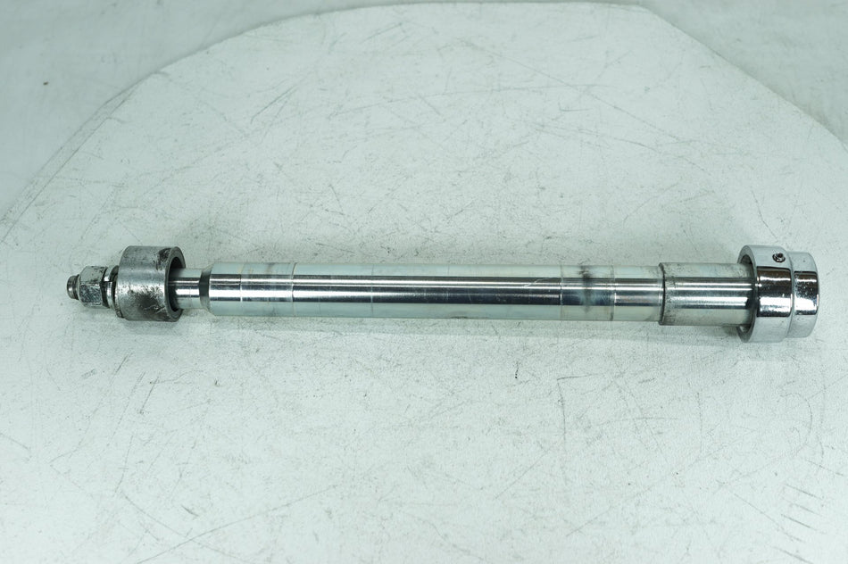 2005 Harley Touring FLHTCI Electra Ultra Classic OEM Front Wheel Axle Bolt Shaft