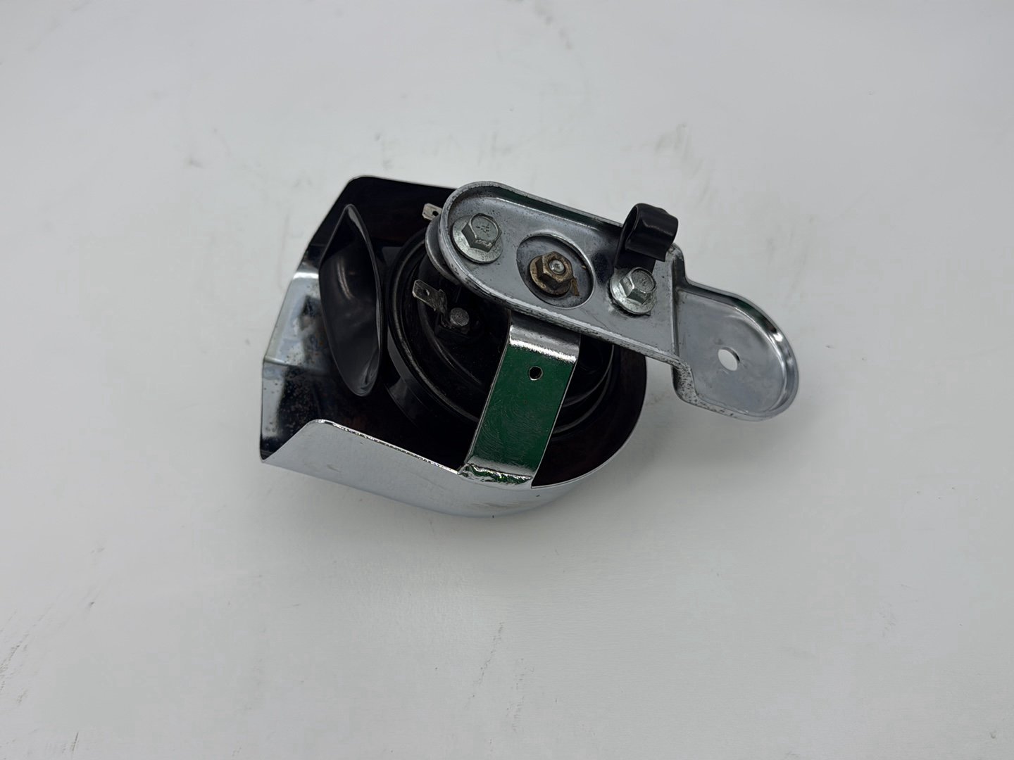 2003 Harley Sportster XL1200C 1200 Custom Anniversary OEM Horn Signal Klaxon Chrome Cover