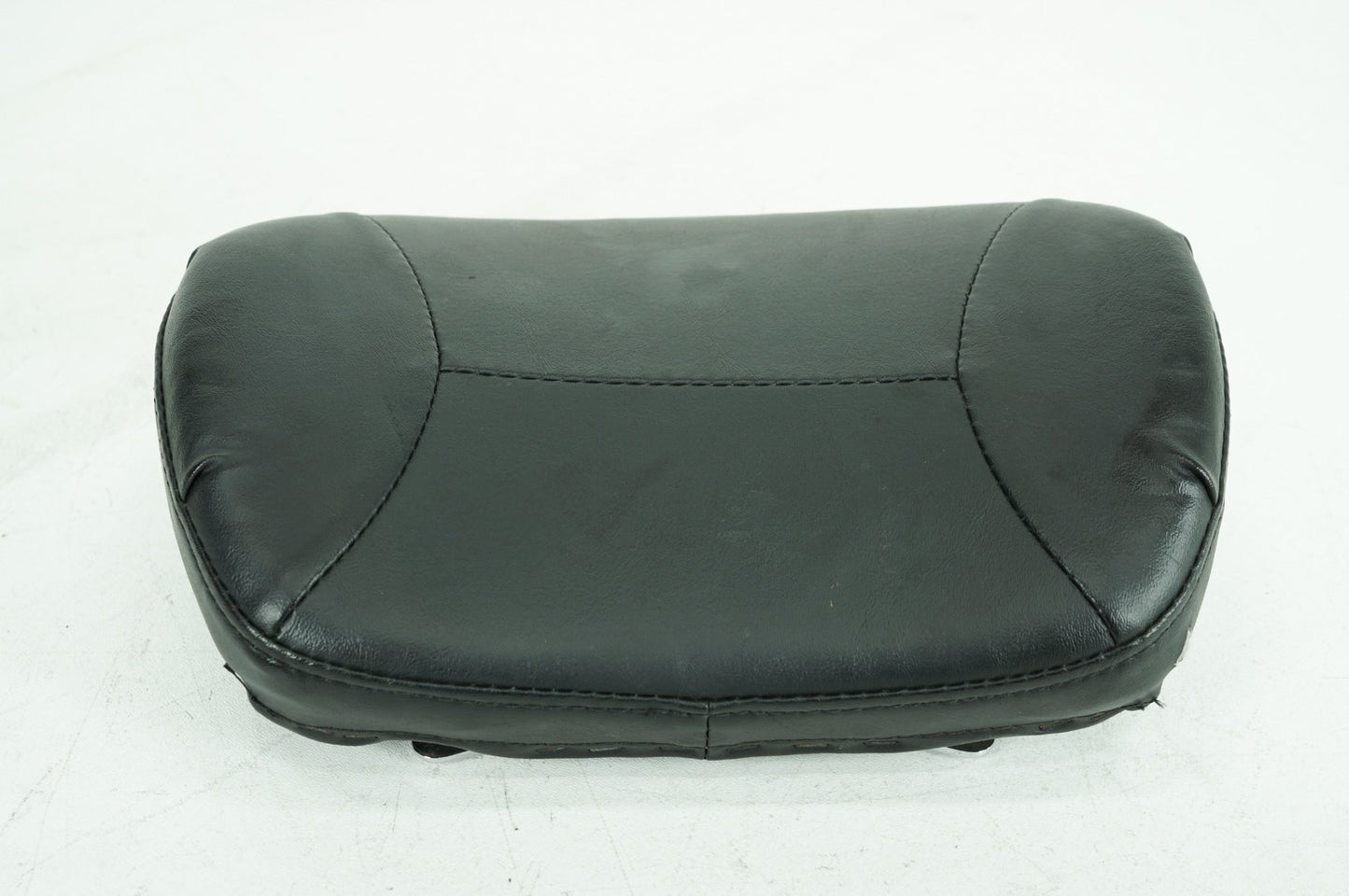 1999 - 2006 Harley-Davidson Touring Road King Classic Rear Passenger Backrest Cushion Pad 51633-06