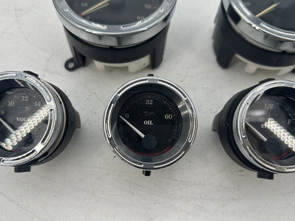 2008 Harley Touring FLHT Electra Glide OEM Air Oil Volt Fuel Tacho Speedo Gauges