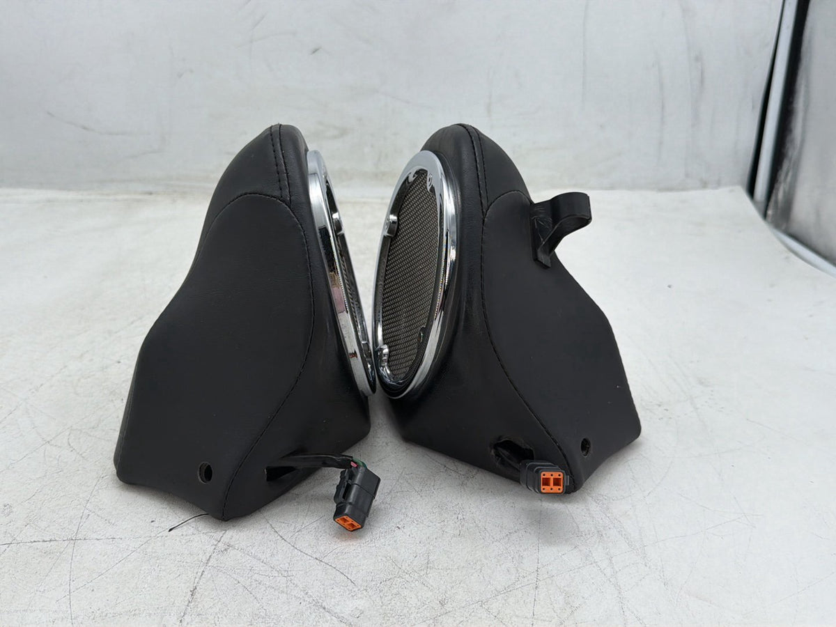 2006 Harley Electra Glide Touring Ultra FLHTCUI OEM Rear Left Right Audio Speakers