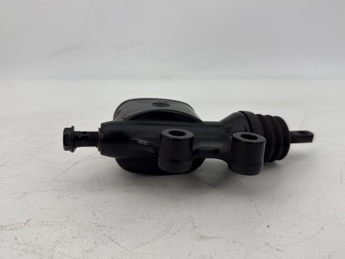 2015 Harley Touring FLHXS Street Glide OEM Rear Brake Master Cylinder Reservoir