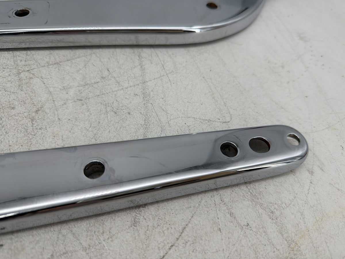 2004 Harley Heritage Softail Classic OEM Rear Left Right Fender Struts Bracket