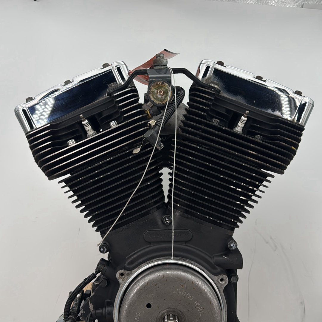 05 Harley Touring FLHRCI Road King Classic OEM EFI Twin Cam 88 Engine Motor 26K