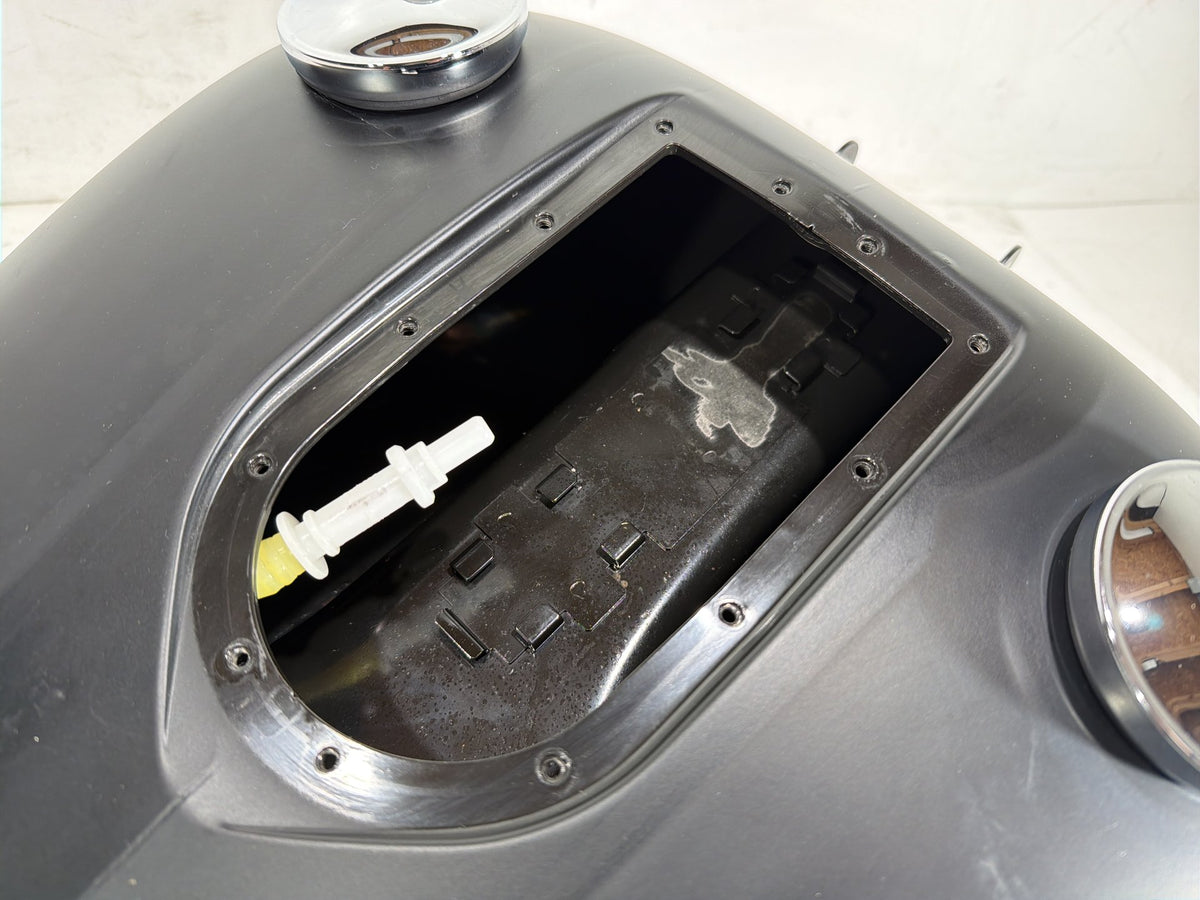 2012 Harley Dyna Fat Bob FXDF 103 OEM Fuel Gas Tank Gasoline Reservoir DENTED