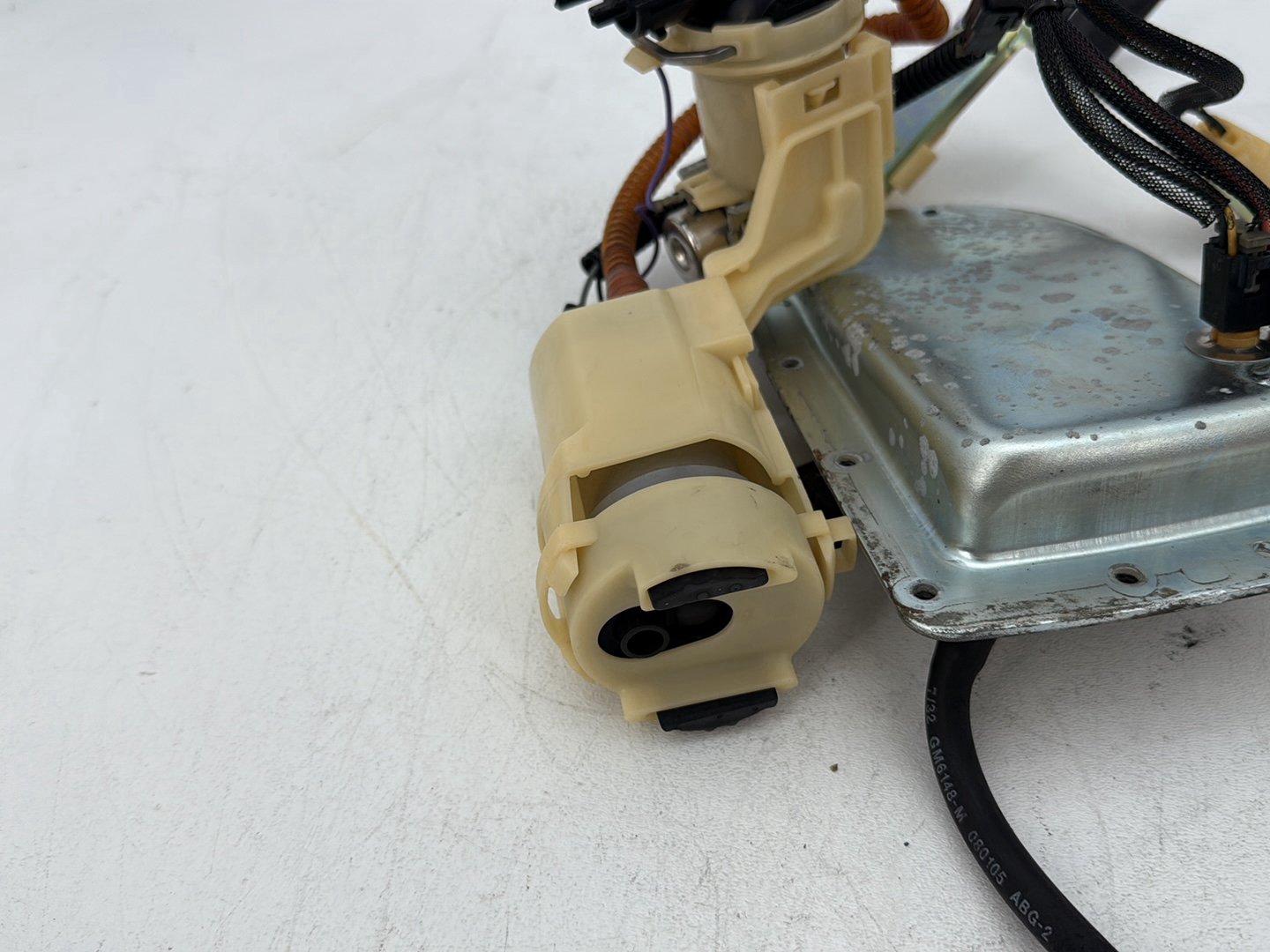2006 Harley Dyna FXDWGI Wide Glide OEM Fuel Pump Gas Gasoline Petrol Sending