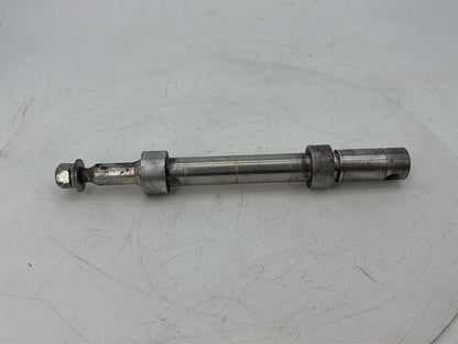 2007 - 2017 Harley-Davidson Dyna Super Glide Custom Front Wheel Axle Bolt Shaft 40928-06