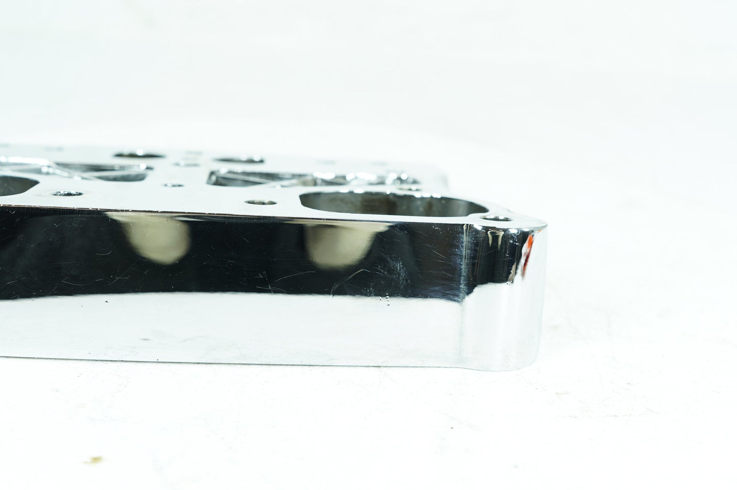 2000 - 2006 Harley-Davidson Softail Deuce Twin Cam Lower 1 Rocker Box 17543-99A 17543-99