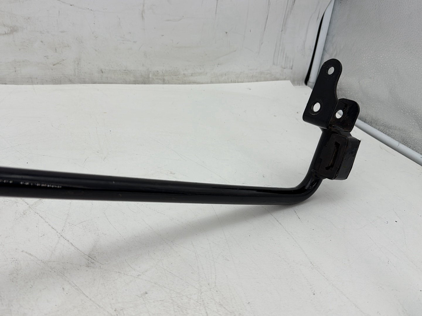 2018 Harley Electra Glide Touring Ultra FLHTCU OEM Rear Left Right Saddlebag Guard Rails Bar