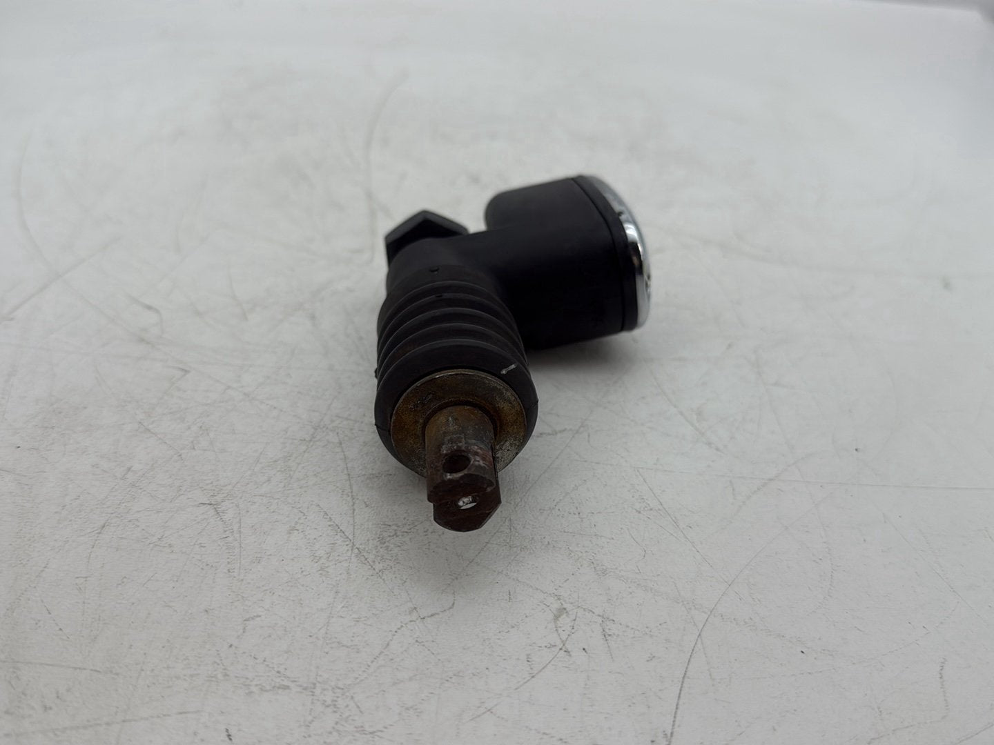2007 Harley Touring FLHTCU Electra Glide Ultra OEM Rear Brake Master Cylinder Reservoir